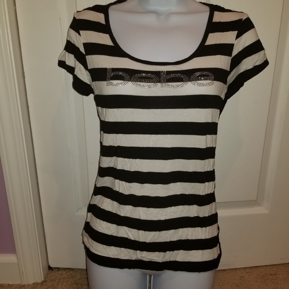bebe striped lace back shirt Size M